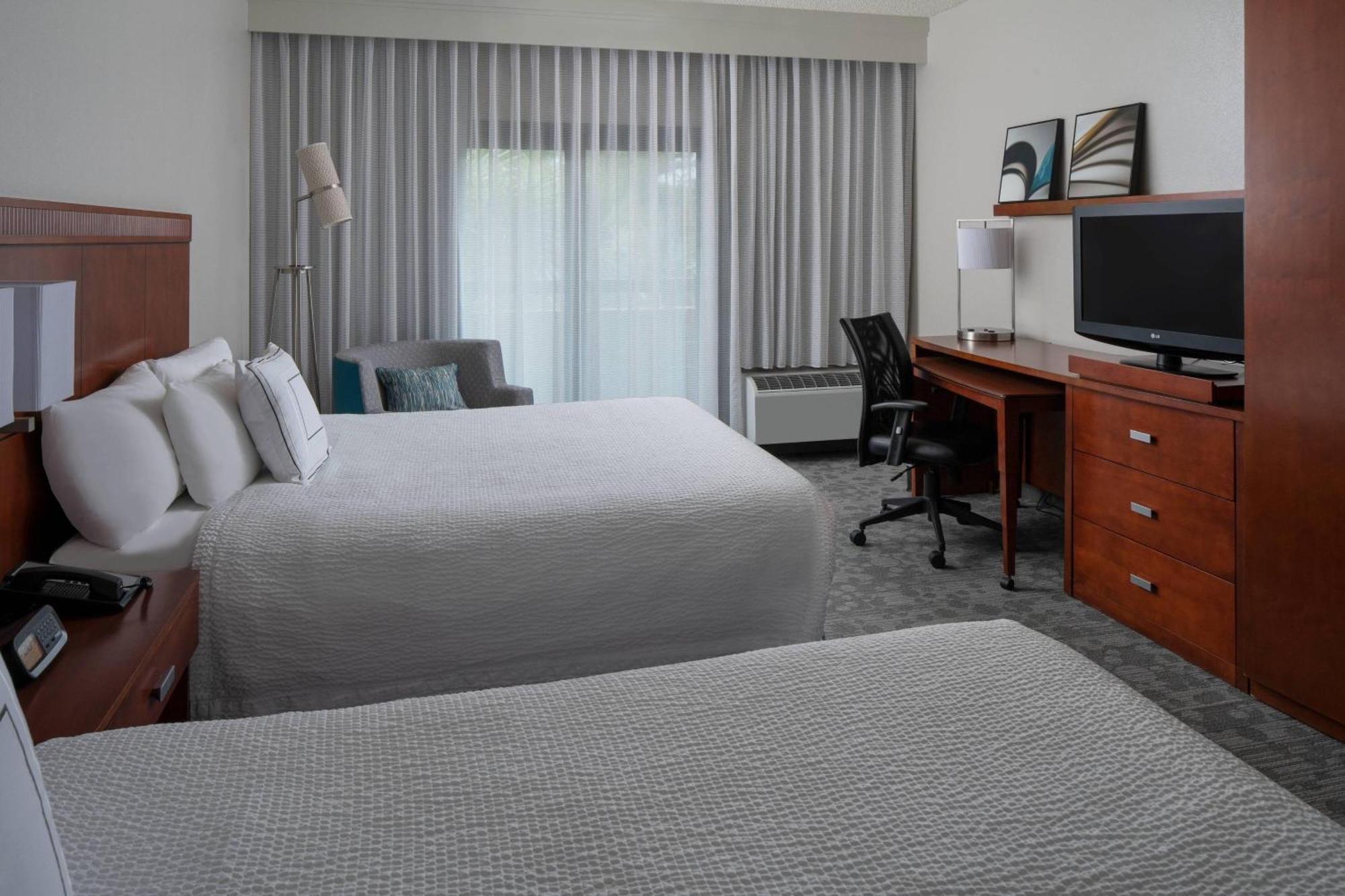 Courtyard By Marriott Jacksonville At The Mayo Clinic Campus/Beaches Esterno foto