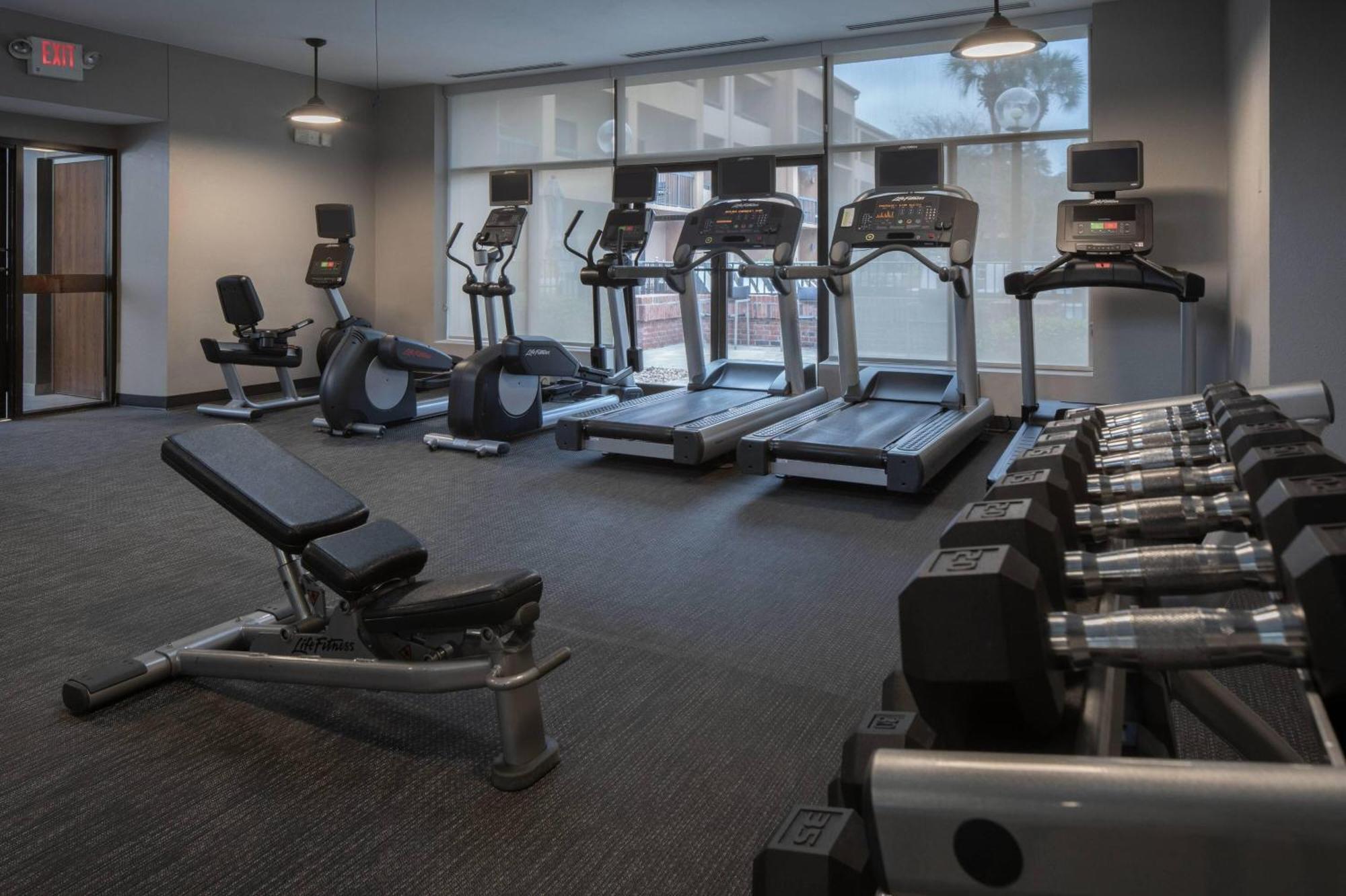Courtyard By Marriott Jacksonville At The Mayo Clinic Campus/Beaches Esterno foto
